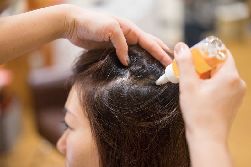 Cara Merawat Rambut agar Tetap Berkilau Tanpa Terlihat Berminyak
